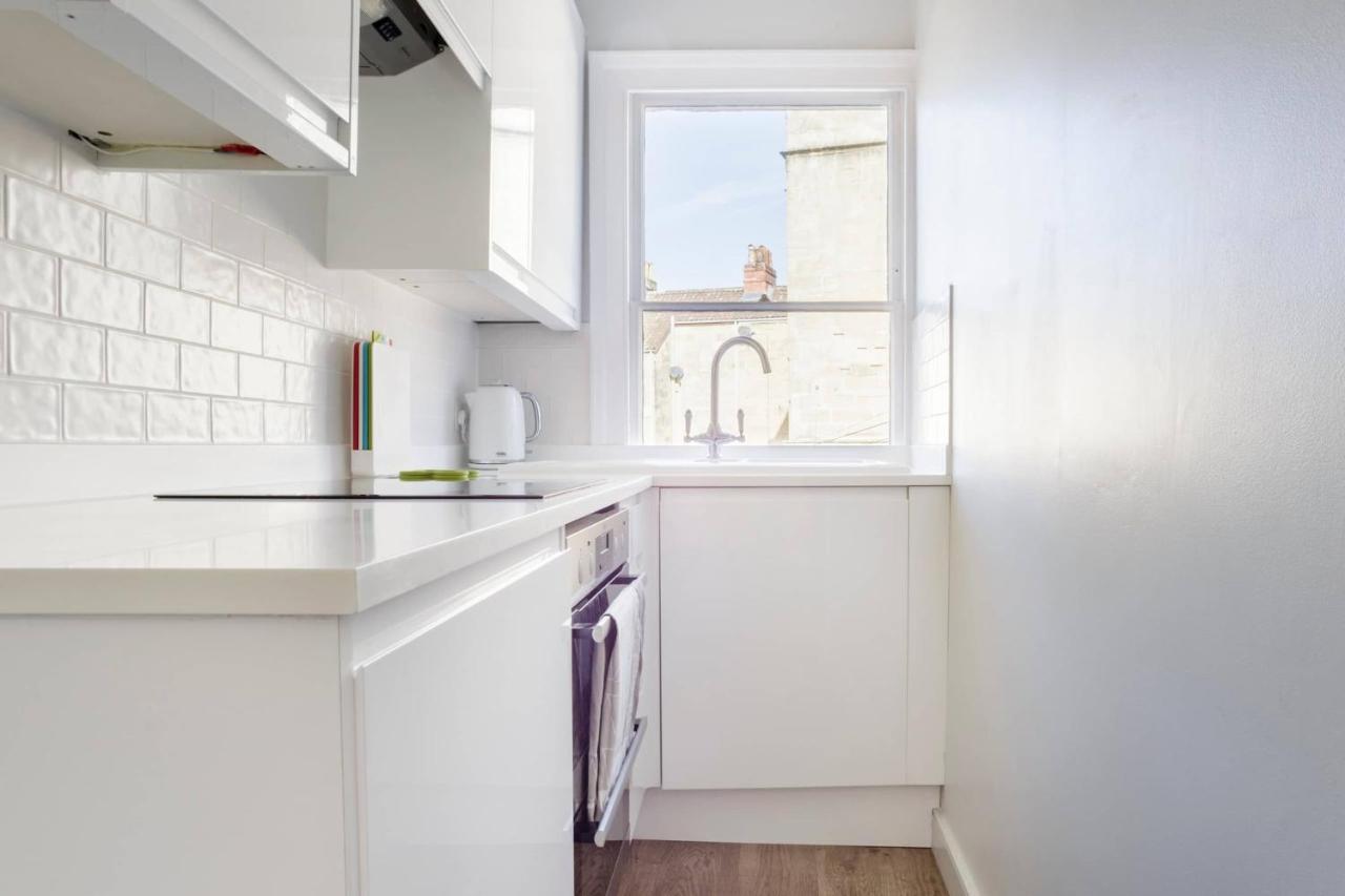 The Apartment, Бат Экстерьер фото